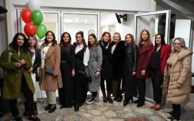 Φωτό εγκαινίων 6 (1) Φωτό εγκαινίων 6 (1)
